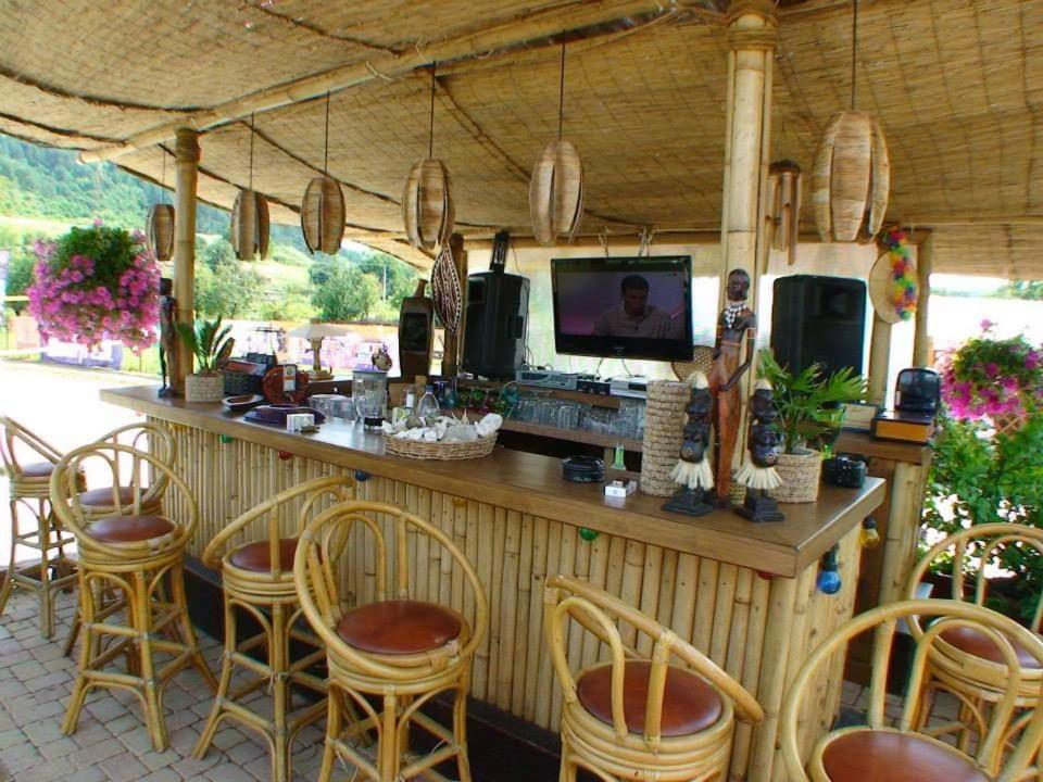 Holiday Vendeghaz Es Szabadidokert Jardanhaza Exterior foto